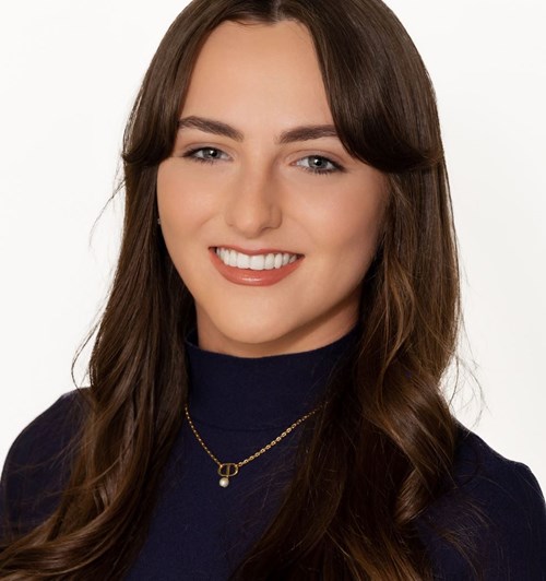 Photo of Nicole Zanelli