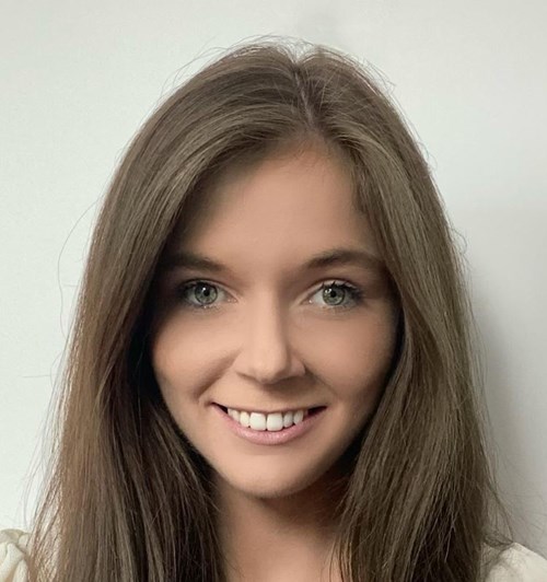 Photo of Laura Copping