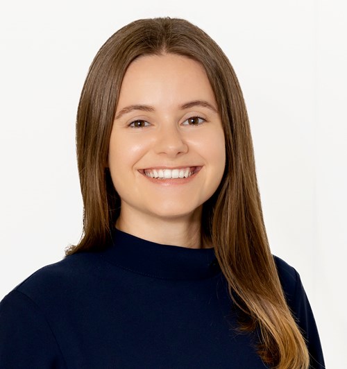 Photo of Rachel Grant
